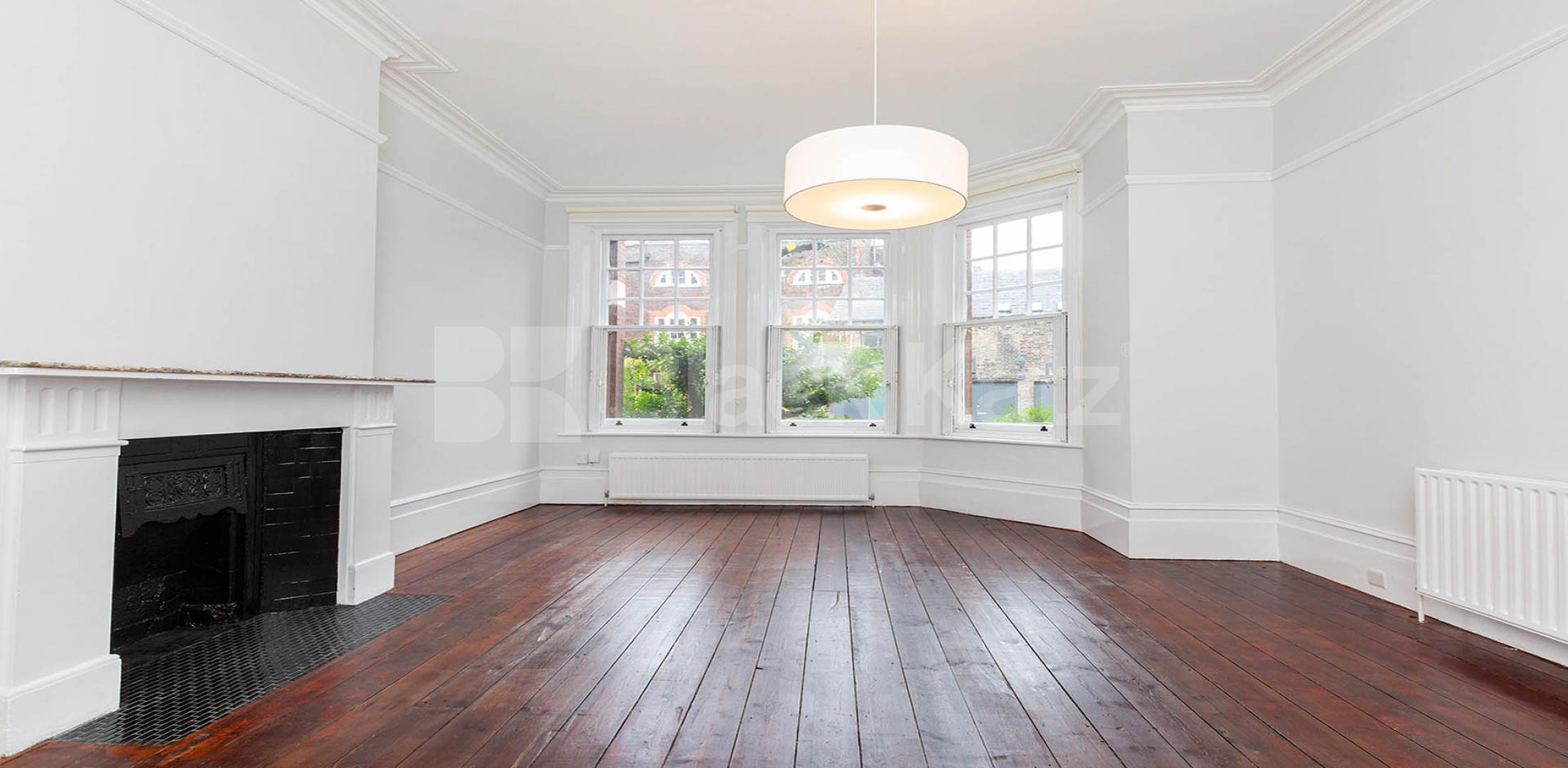 			3 Bedroom, 1 bath, 1 reception Apartment			 Hornsey Lane, Highgate